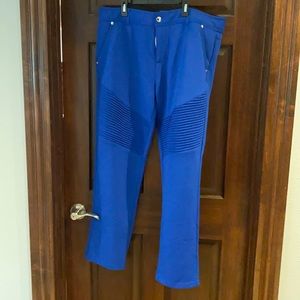 Plus size Jaanuu scrub pants.